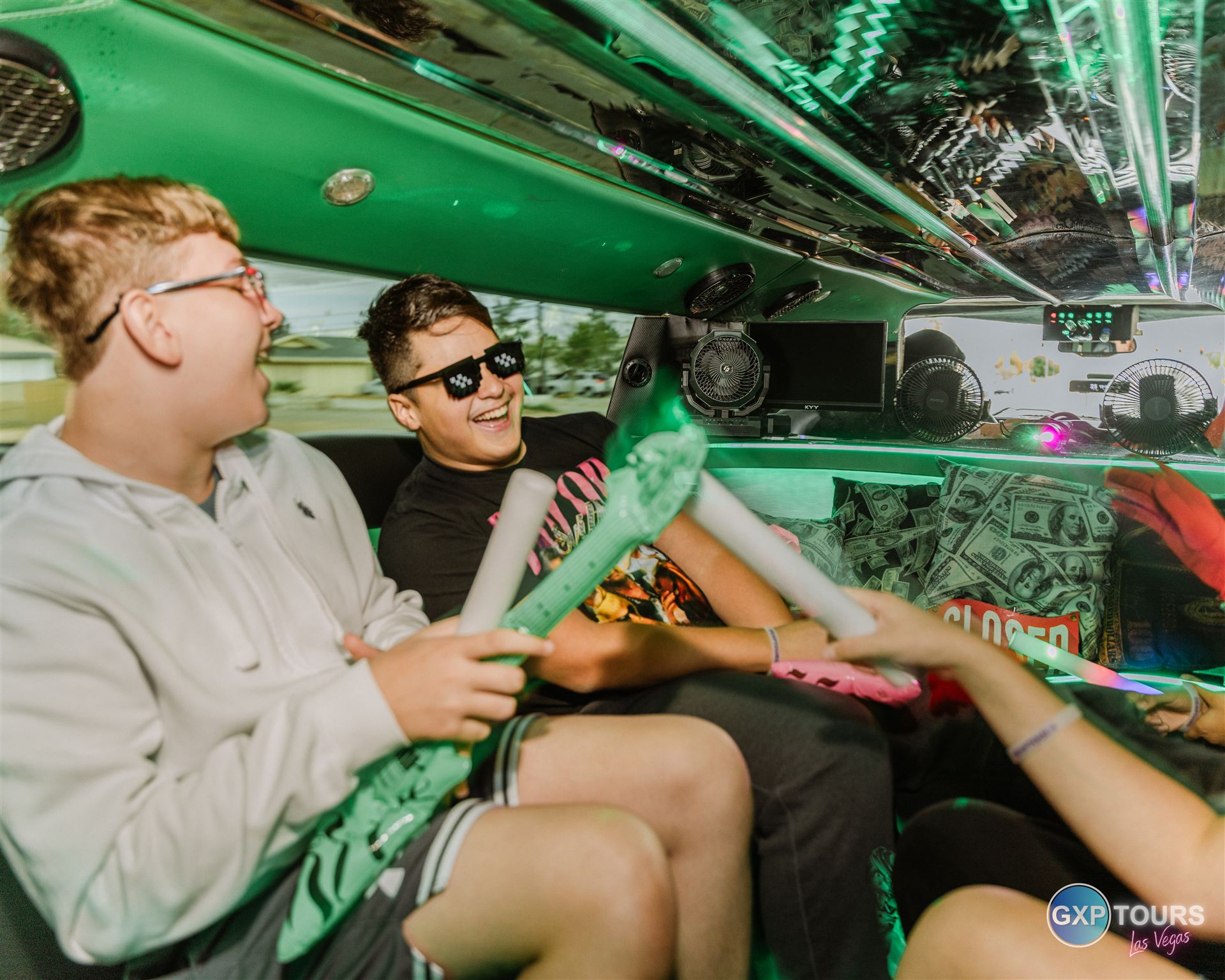 Party bus adventure kids